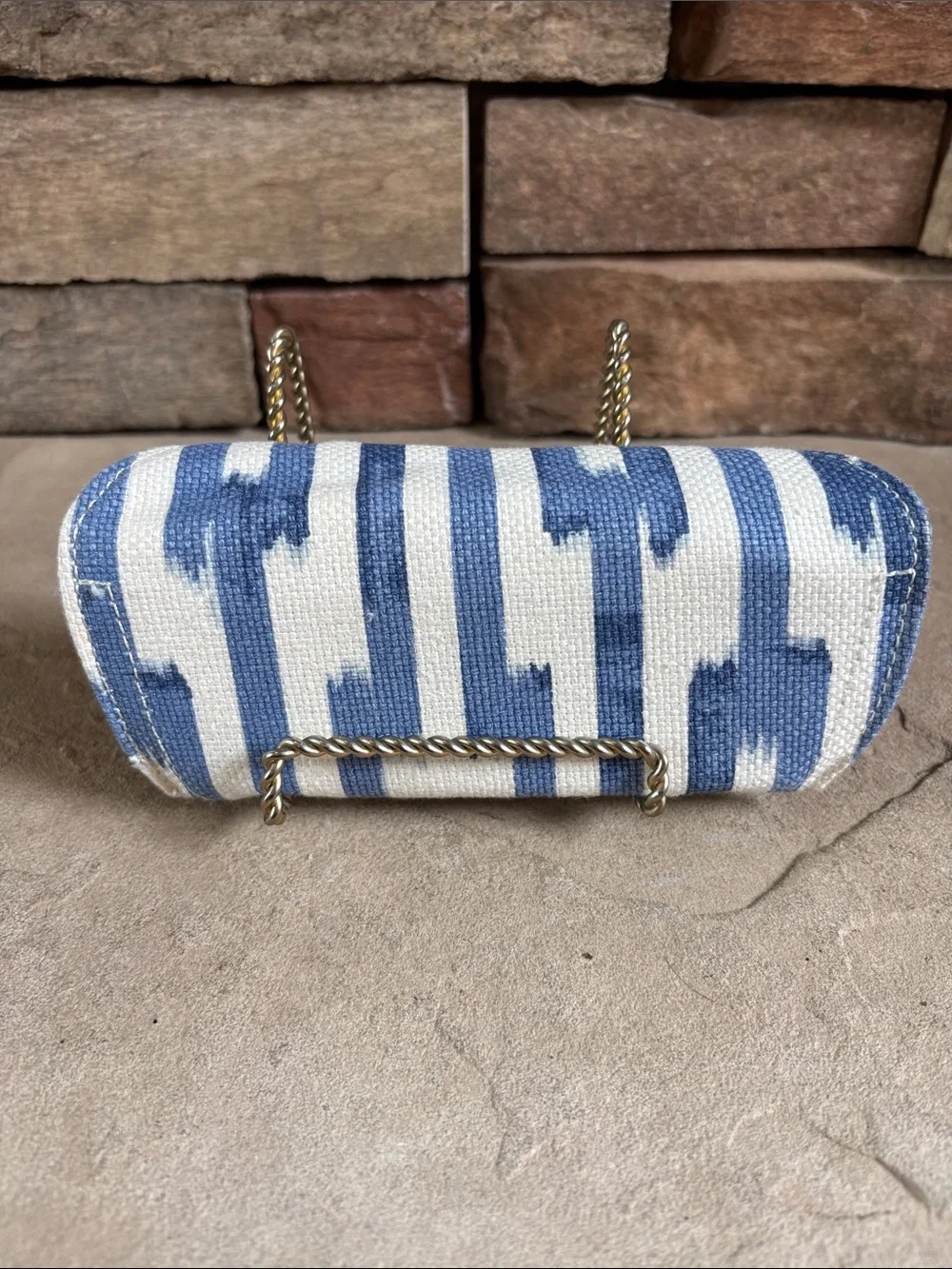 Spartina blue and white glasses/sunglasses case